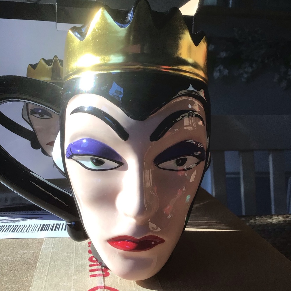 COPY - Disney Evil Queen Ceramic 20 oz. Mug NIB